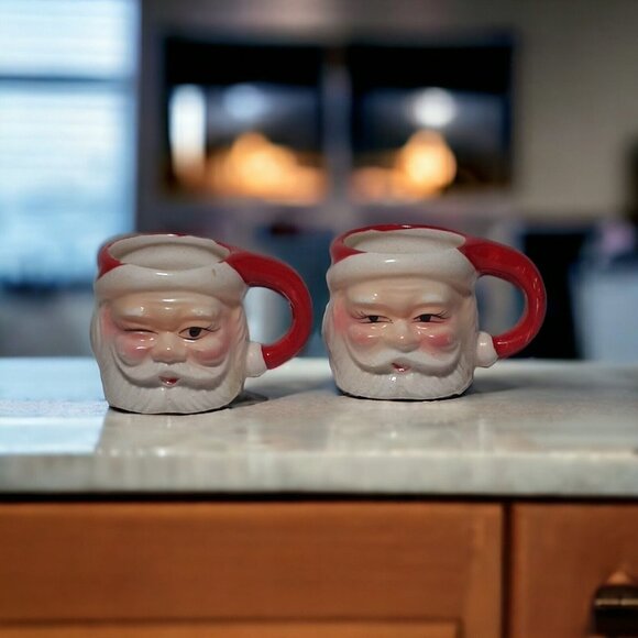 Vintage Mini Santa Christmas Mugs Winking and Non-Winking Ceramic Set 2 oz 2.5" - Picture 3 of 11